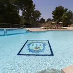 度假居 Gran Voramar Cala 波连斯萨